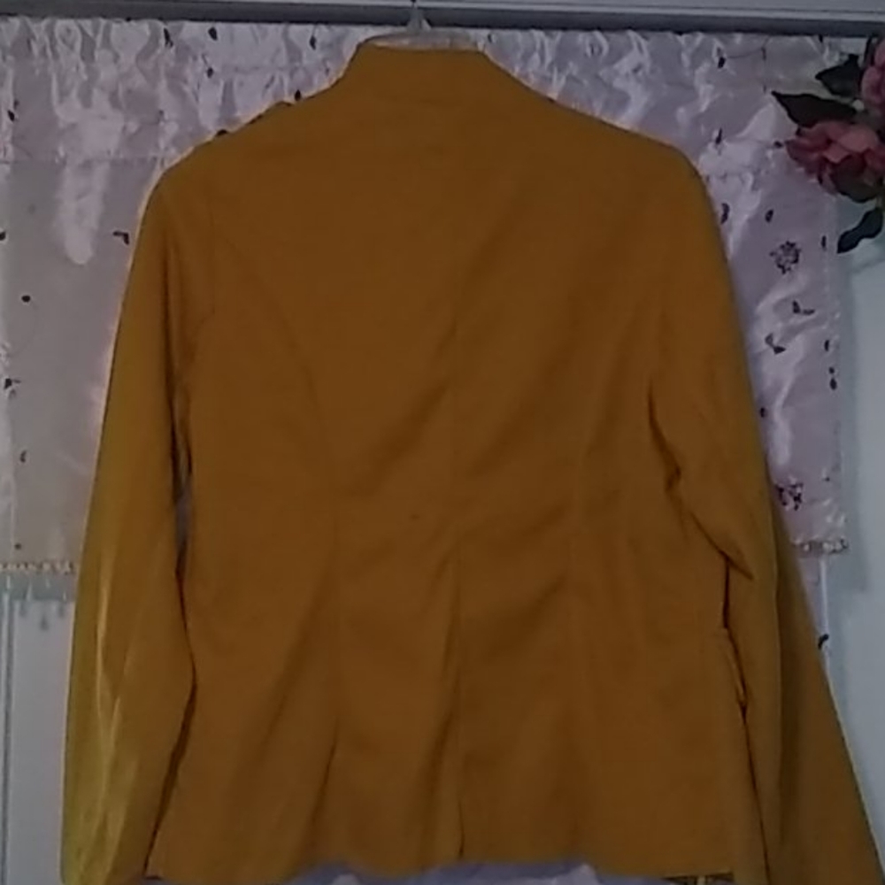 Ladies Jacket - Picture 7 of 12